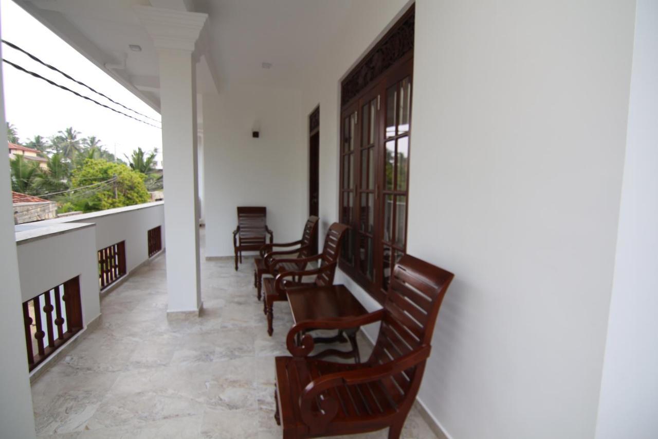 أونا واتونا Mihira Gedara Apartments المظهر الخارجي الصورة